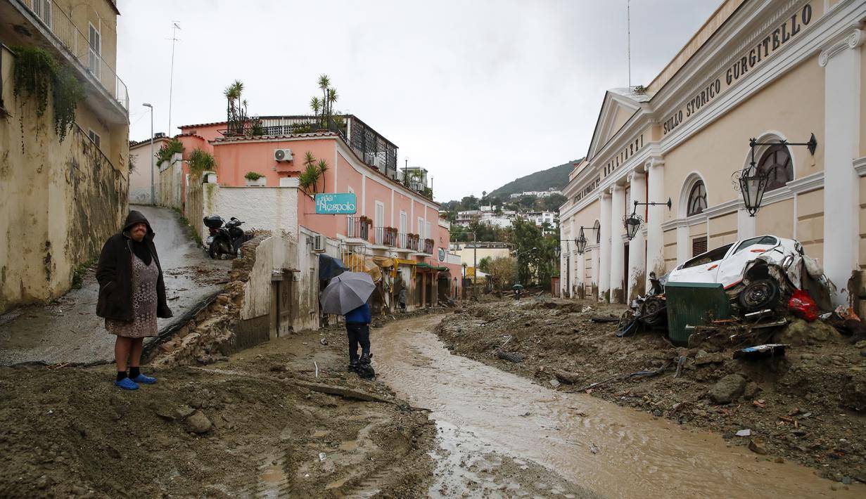 Banjir dan Longsor Akibat Hujan Deras Landa Italia