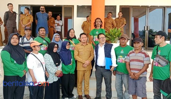 Sertifikat Belum Kembali, Warga Tojo Naikkan Tekanan: Lapor Polisi, Minta Bupati Bertindak
