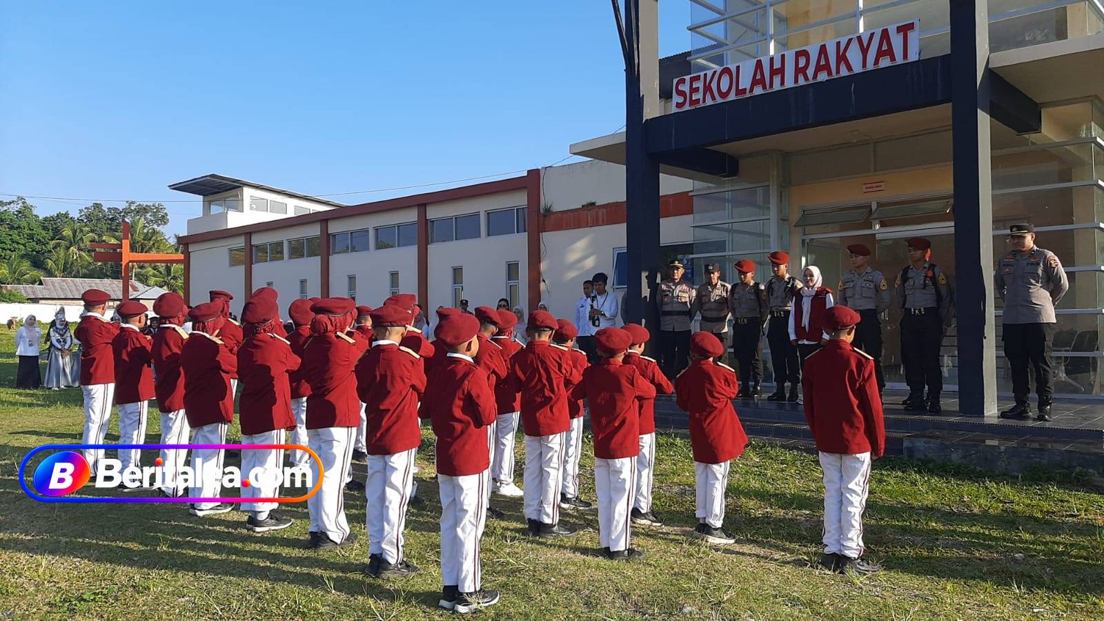 Lima Hari Bersama Taruna Polri, Siswa Sekolah Rakyat Touna Digembleng Disiplin dan Kepemimpinan